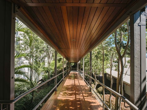 Mercure Clear Mountain Lodge - Accommodation Tasmania 2