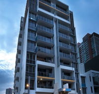 Meriton Suites Southport - Accommodation Tasmania