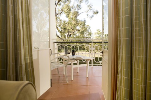 University House - ANU - Accommodation Tasmania 5