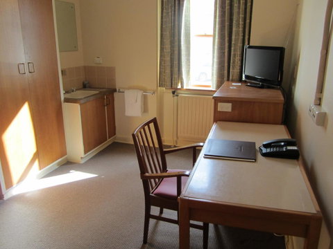 University House - ANU - Accommodation Tasmania 44