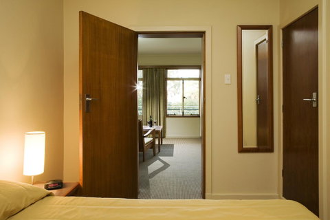 University House - ANU - Accommodation Tasmania 19