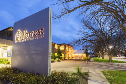 Forrest Hotel & Apartments - Accommodation Tasmania 0