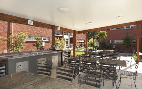 Forrest Hotel & Apartments - Accommodation Tasmania 34