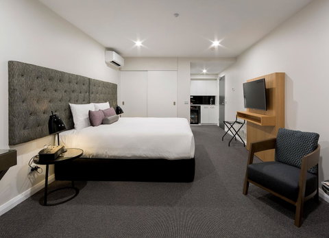 Avenue Hotel Canberra - Accommodation Tasmania 3
