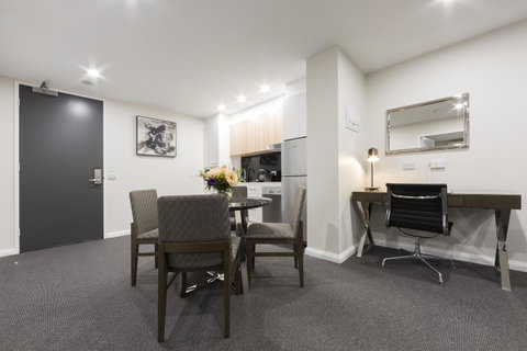 Avenue Hotel Canberra - Accommodation Tasmania 31