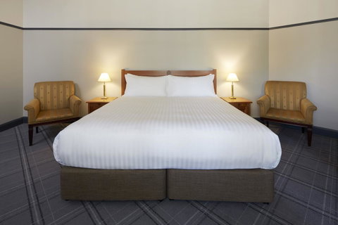 Brassey Hotel - Managed By Doma Hotels - Accommodation Tasmania 8
