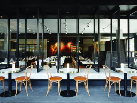 Brassey Hotel - Managed By Doma Hotels - Accommodation Tasmania 24