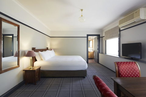 Brassey Hotel - Managed By Doma Hotels - Accommodation Tasmania 5
