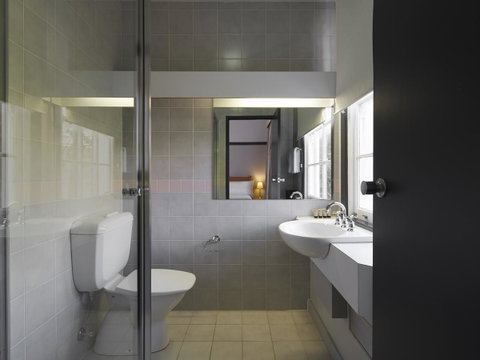Brassey Hotel - Managed By Doma Hotels - Accommodation Tasmania 12