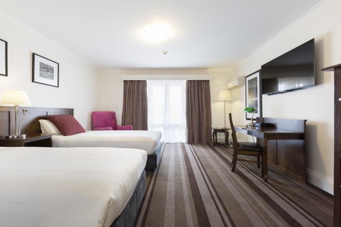 Mercure Canberra - Accommodation Tasmania 10