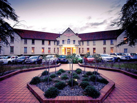 Mercure Canberra - Accommodation Tasmania 0