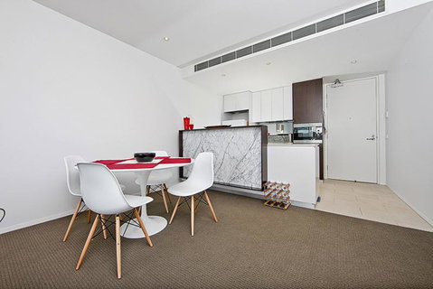 Realm Park 39 Barton ACT - Accommodation Tasmania 6