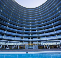 Accommodate Canberra - Manhattan on the Park - Accommodation Tasmania