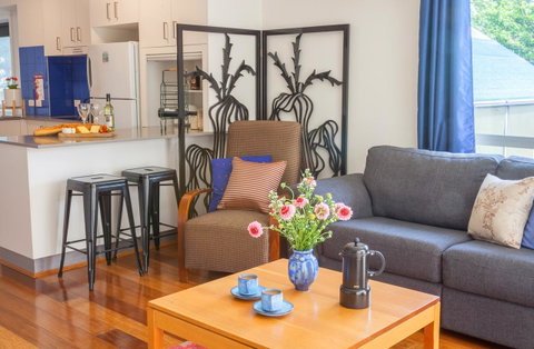 One Of A Kind Apartments - Accommodation Tasmania 33