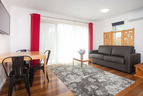 One Of A Kind Apartments - Accommodation Tasmania 43