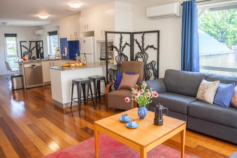 One Of A Kind Apartments - Accommodation Tasmania 31