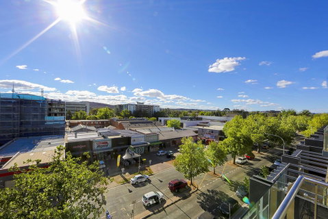 Mode 220 Braddon ACT - Accommodation Tasmania 11