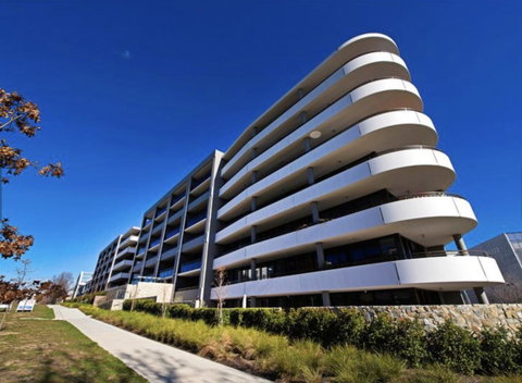 Modern Executive Apt@Barton*1BR*WiFi*Gym*Secure Parking*Canberra - Accommodation Tasmania 23