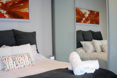 Modern Executive Apt@Barton*1BR*WiFi*Gym*Secure Parking*Canberra - Accommodation Tasmania 1