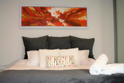 Modern Executive Apt@Barton*1BR*WiFi*Gym*Secure Parking*Canberra - Accommodation Tasmania 6