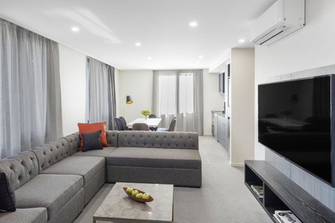 Deco Hotel Canberra - Accommodation Tasmania 9