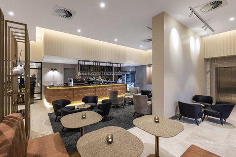 Deco Hotel Canberra - Accommodation Tasmania 3