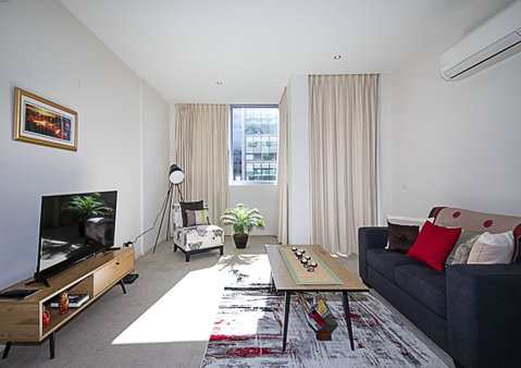 Spacious 1BR Stylish New Acton Apartment +Parking - Accommodation Tasmania 2