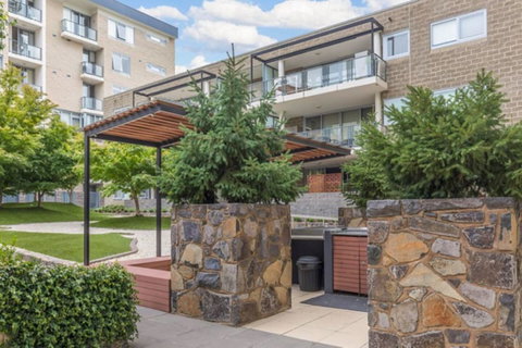 Spacious 1BR Stylish New Acton Apartment +Parking - Accommodation Tasmania 22