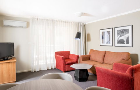 Mantra On Northbourne - Accommodation Tasmania 15