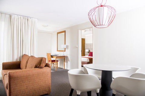 Mantra On Northbourne - Accommodation Tasmania 5