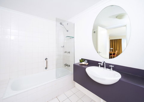 Mantra On Northbourne - Accommodation Tasmania 14