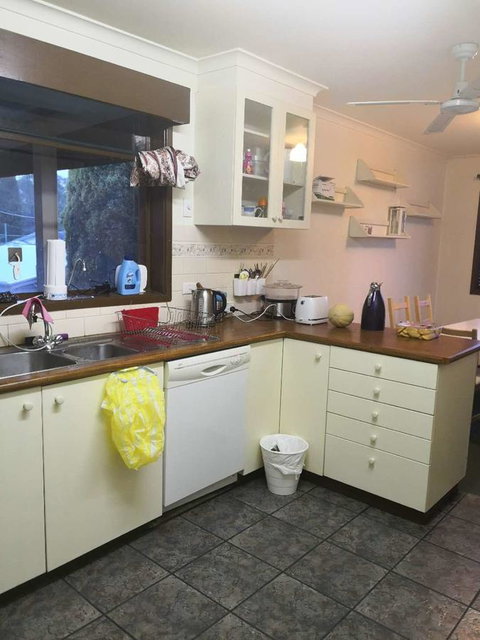 Space And Quiet Safe Room Canberra - Accommodation Tasmania 8