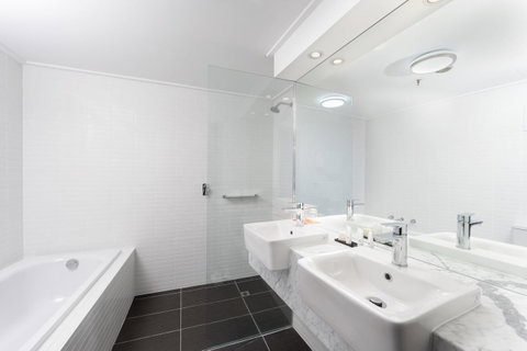 Rydges Canberra - Accommodation Tasmania 36