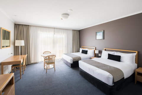 The Woden Hotel - Accommodation Tasmania 8