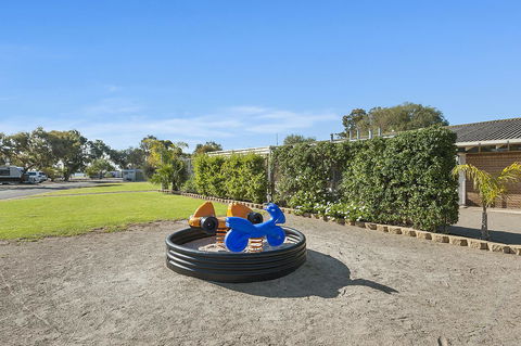 Port Broughton Tourist Park - Accommodation Tasmania 6