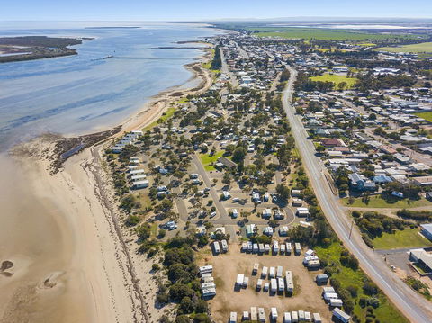 Port Broughton Tourist Park - Accommodation Tasmania 0