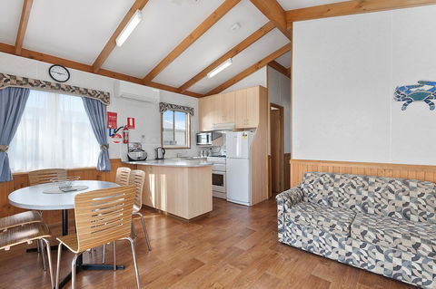 Port Broughton Tourist Park - Accommodation Tasmania 27