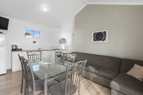 Port Broughton Tourist Park - Accommodation Tasmania 41