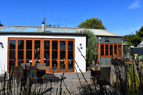 Beach Huts Middleton - Accommodation Tasmania 34