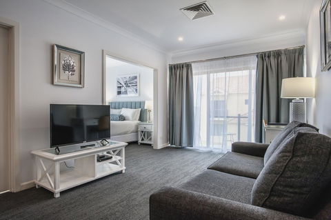 Marina Hotel - Accommodation Tasmania 9