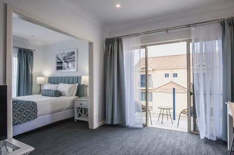 Marina Hotel - Accommodation Tasmania 8
