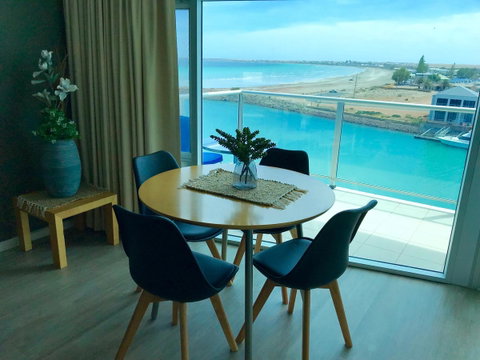 Ocean View Luxury Apartment & Suite - Accommodation Tasmania 21