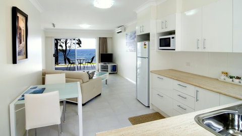 Mollymook Beach Waterfront - Accommodation Tasmania 8