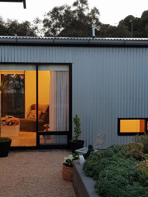 Sinclair Eco House - Accommodation Tasmania 13