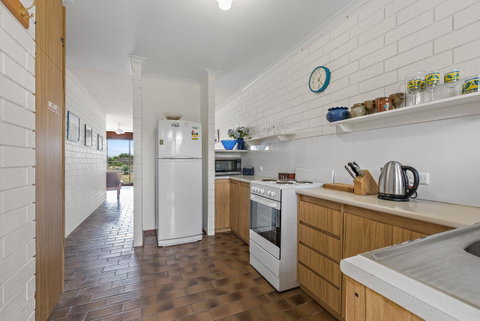 Sun & Surf Aldinga Beach Apartment - Accommodation Tasmania 7