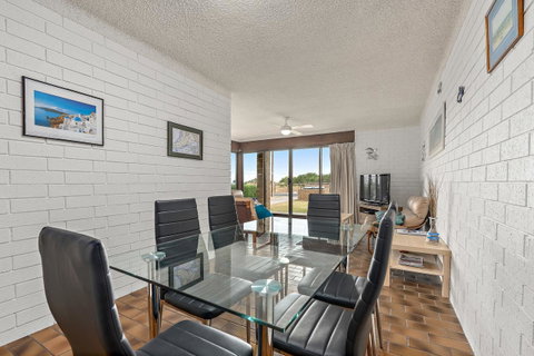 Sun & Surf Aldinga Beach Apartment - Accommodation Tasmania 5