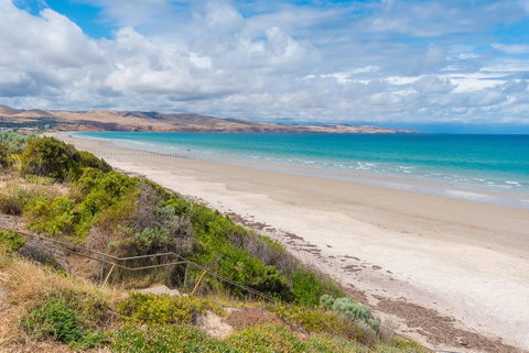 Sun & Surf Aldinga Beach Apartment - Accommodation Tasmania 1