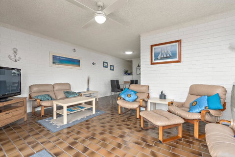Sun & Surf Aldinga Beach Apartment - Accommodation Tasmania 2