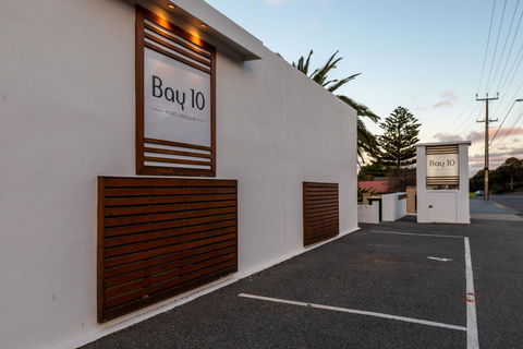 Bay 10 - Suites And Apartments - Accommodation Tasmania 19