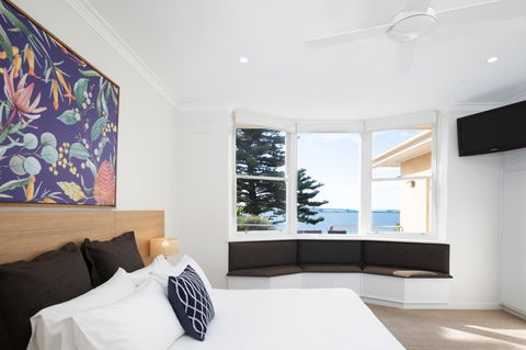 Bay 10 - Suites And Apartments - Accommodation Tasmania 3